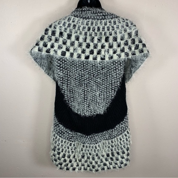 Sioni Liquid Black White Fuzzy Knit Open Knit Soft Draped Sweater Small Medium - Picture 5 of 8